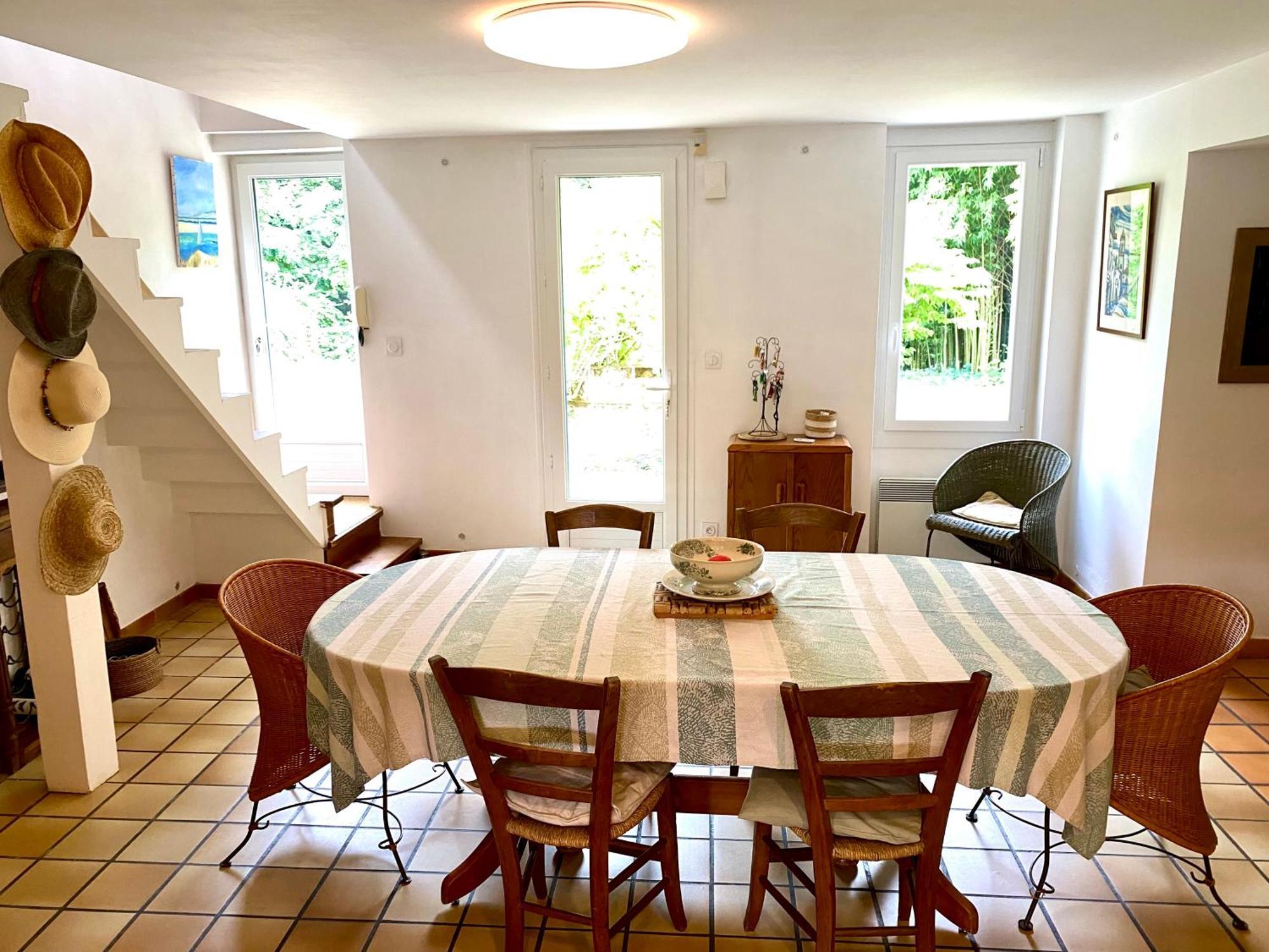 Gite La Maison De La Pimpine Lignan De Bordeaux ภายนอก รูปภาพ