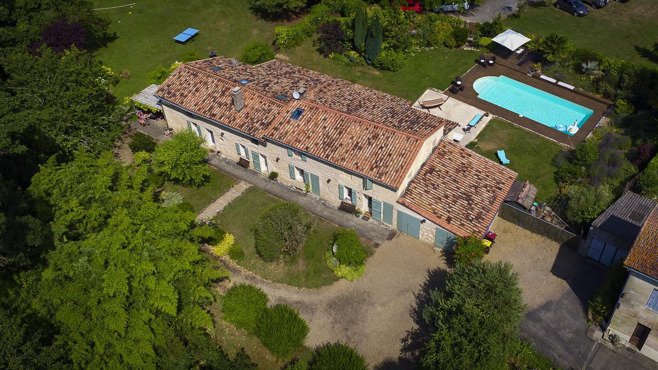 Gite La Maison De La Pimpine Lignan De Bordeaux ภายนอก รูปภาพ